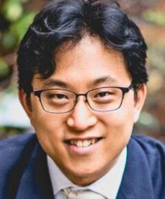 Photo of Dr Michael Hayes